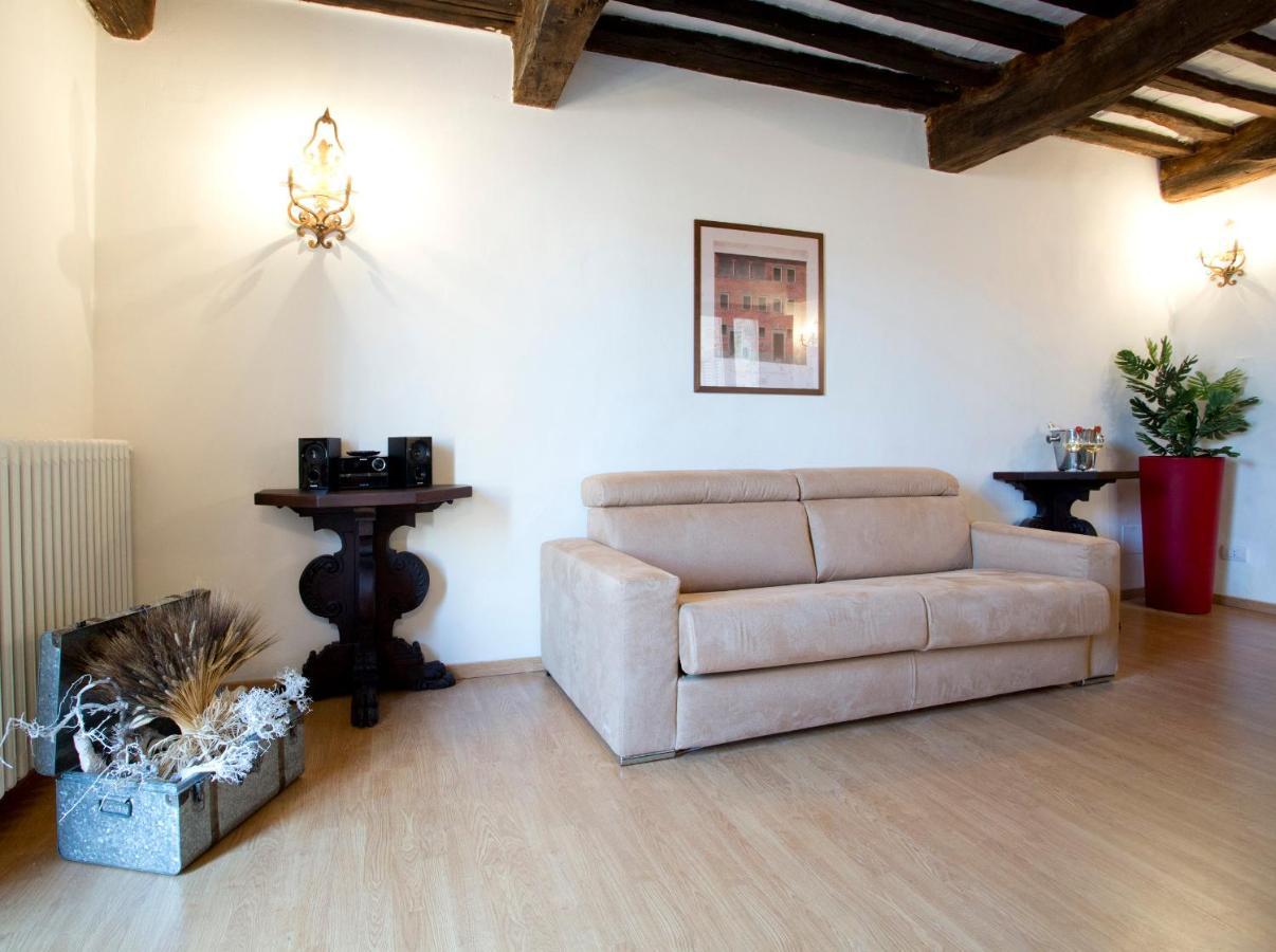 Residenza D'Epoca Palazzo Piccolomini Apartment Siena Ngoại thất bức ảnh