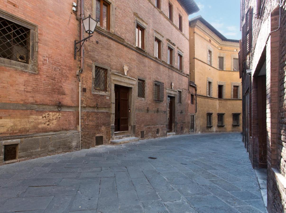 Residenza D'Epoca Palazzo Piccolomini Apartment Siena Ngoại thất bức ảnh